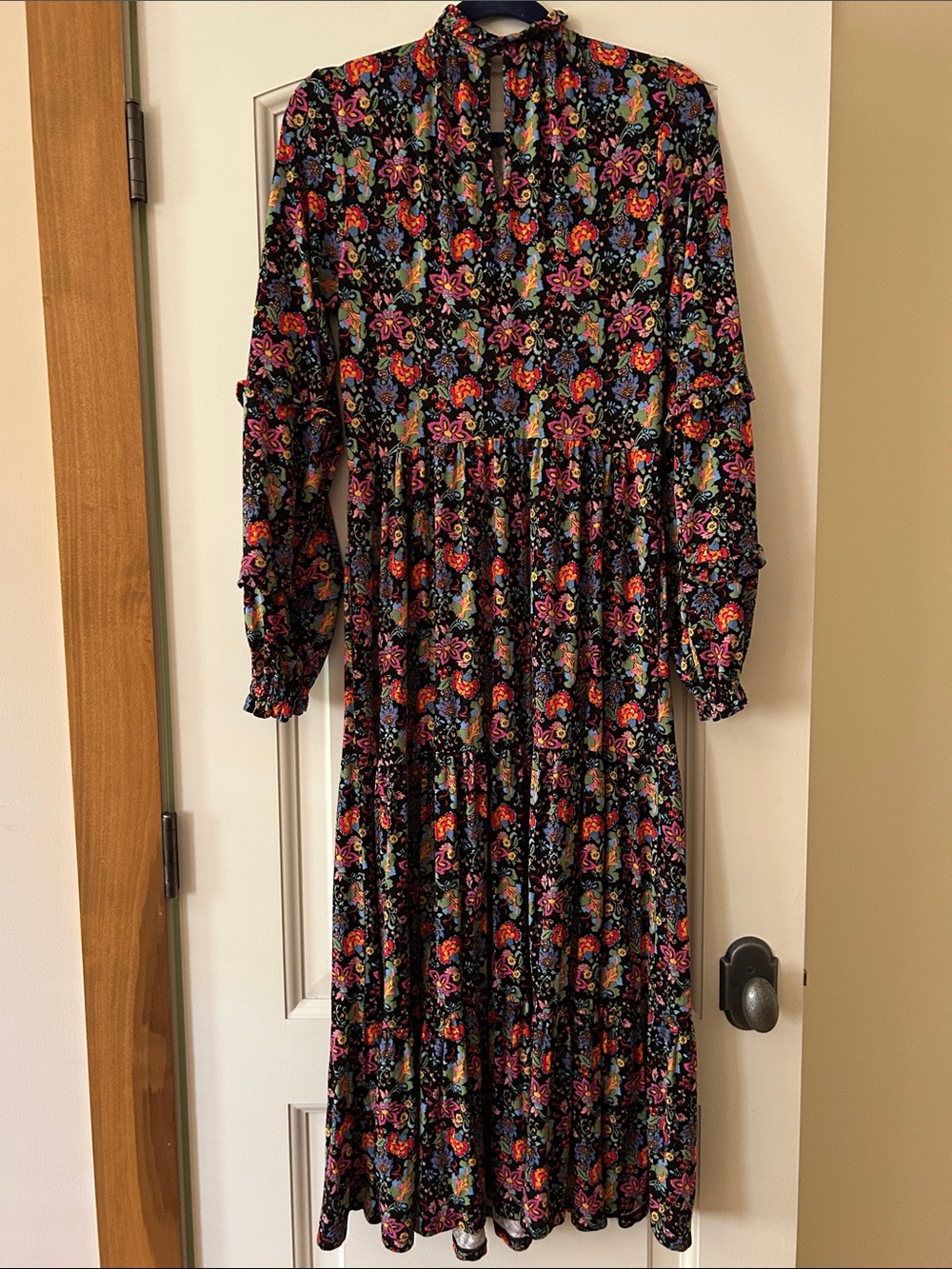 Boden Black Long-Sleeve Tiered Floral Midi Dress - Picture 12 of 12